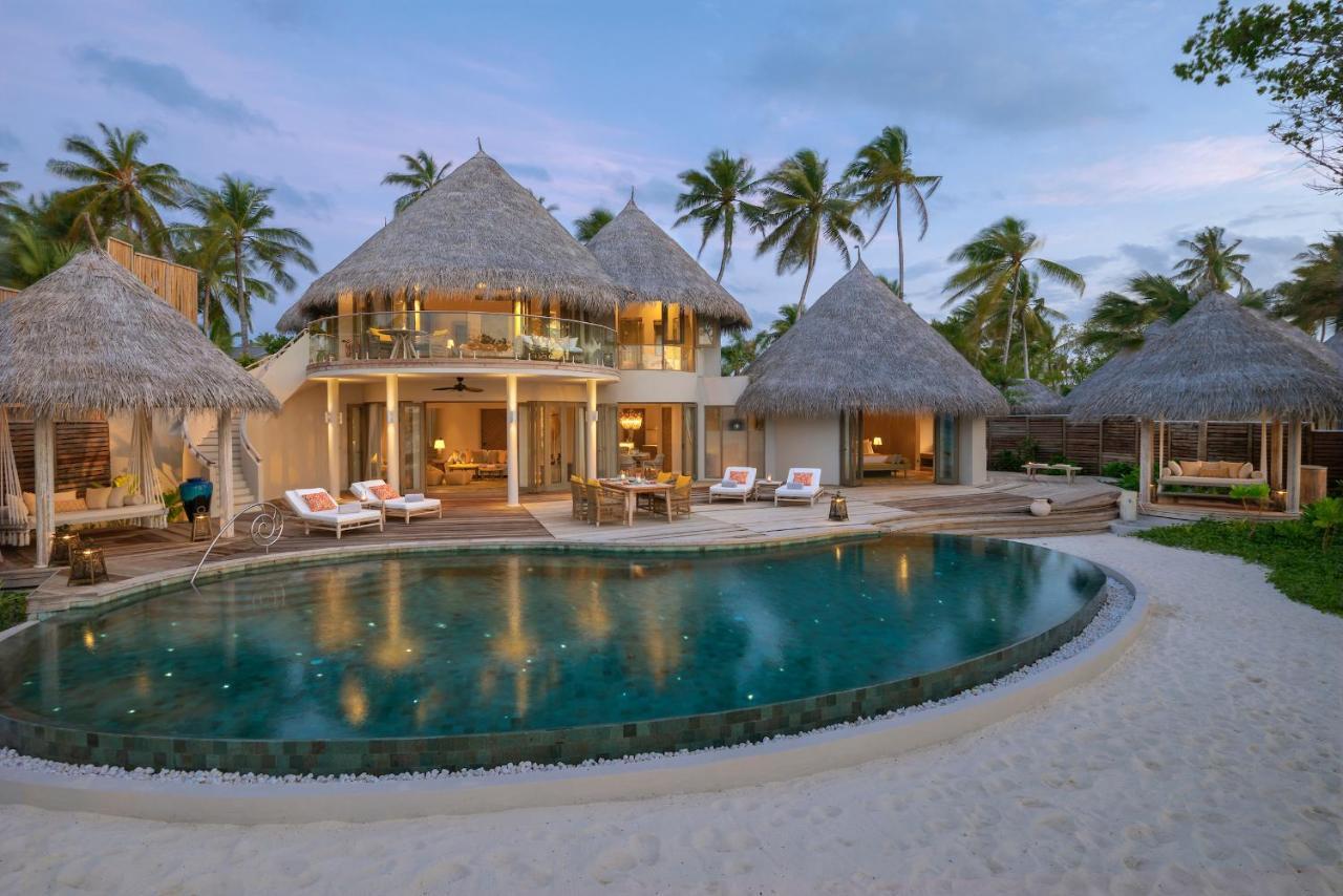 The Nautilus Maldives Hotel Kamadhoo Bagian luar foto
